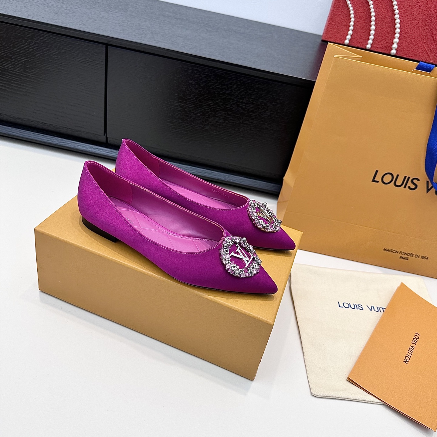 Women's high heels